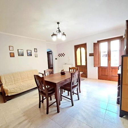 Casa Vacanze La Civita Castel Di Sangro Esterno foto